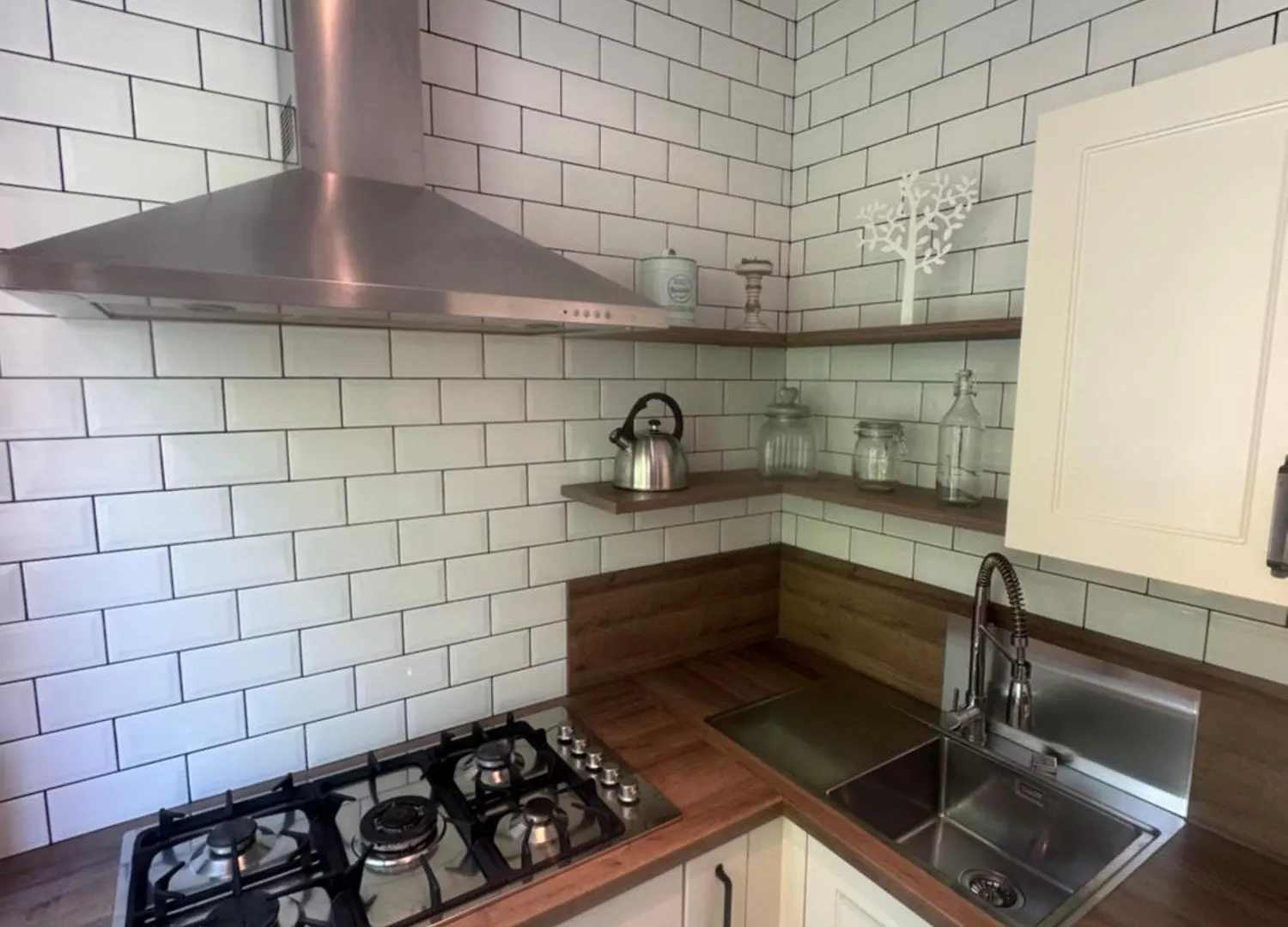 Feel Good Stay At Dragon Bridge Apartment Lubiana
